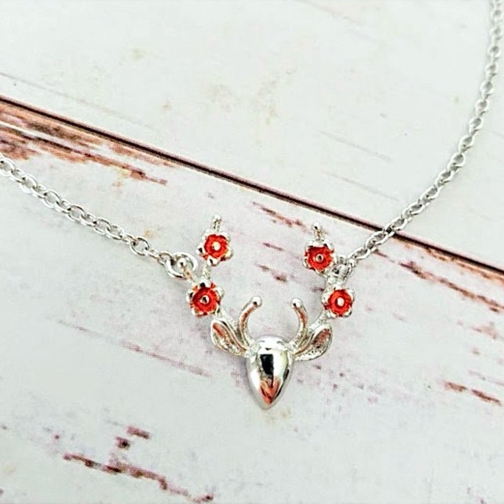 Garnet Deer Silver Necklace